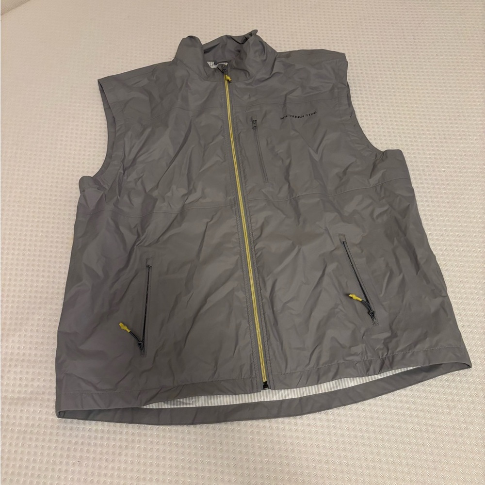 Southern Tide Light Gray Nylon Vest XXL